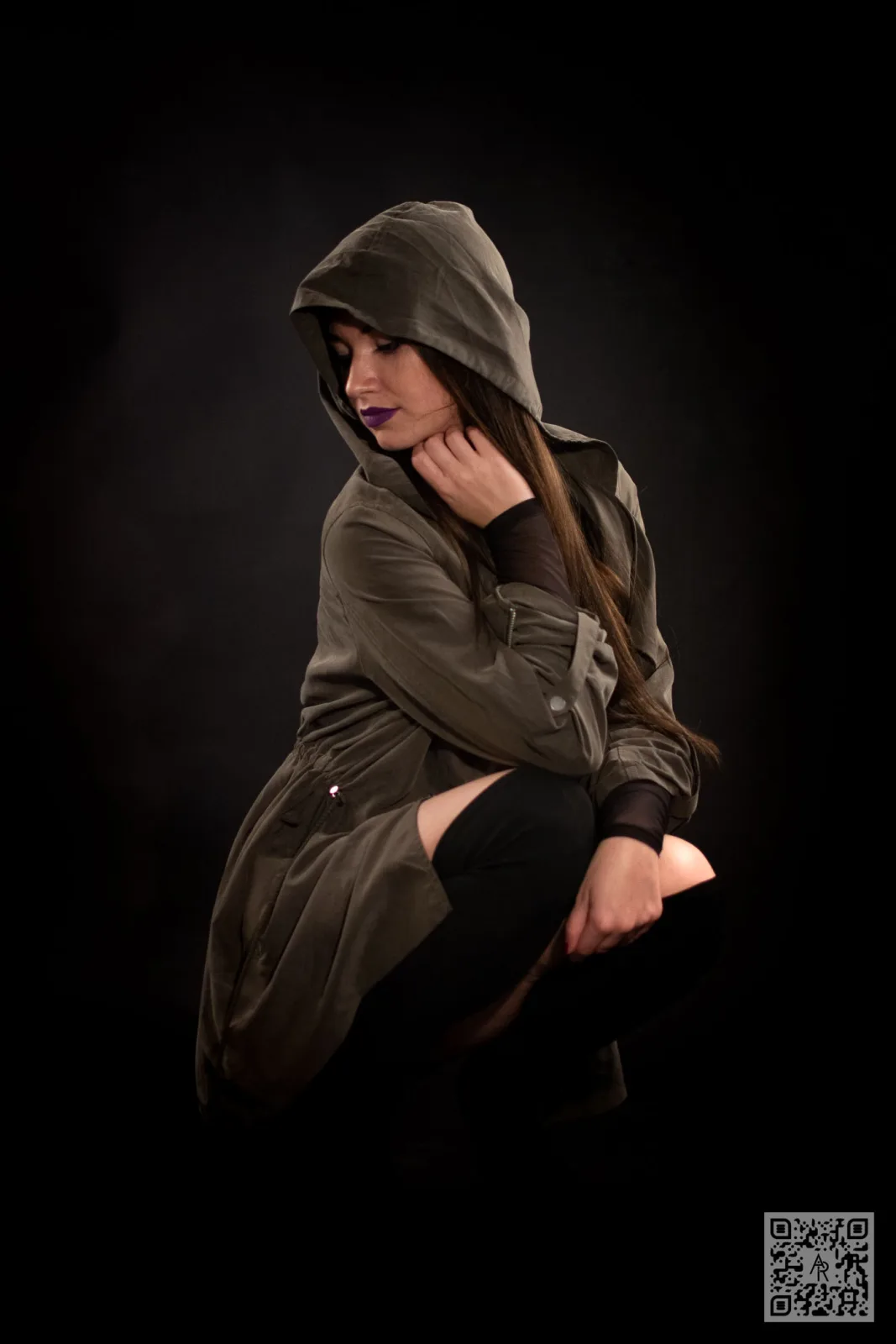 Timea Szabo – Deep Black