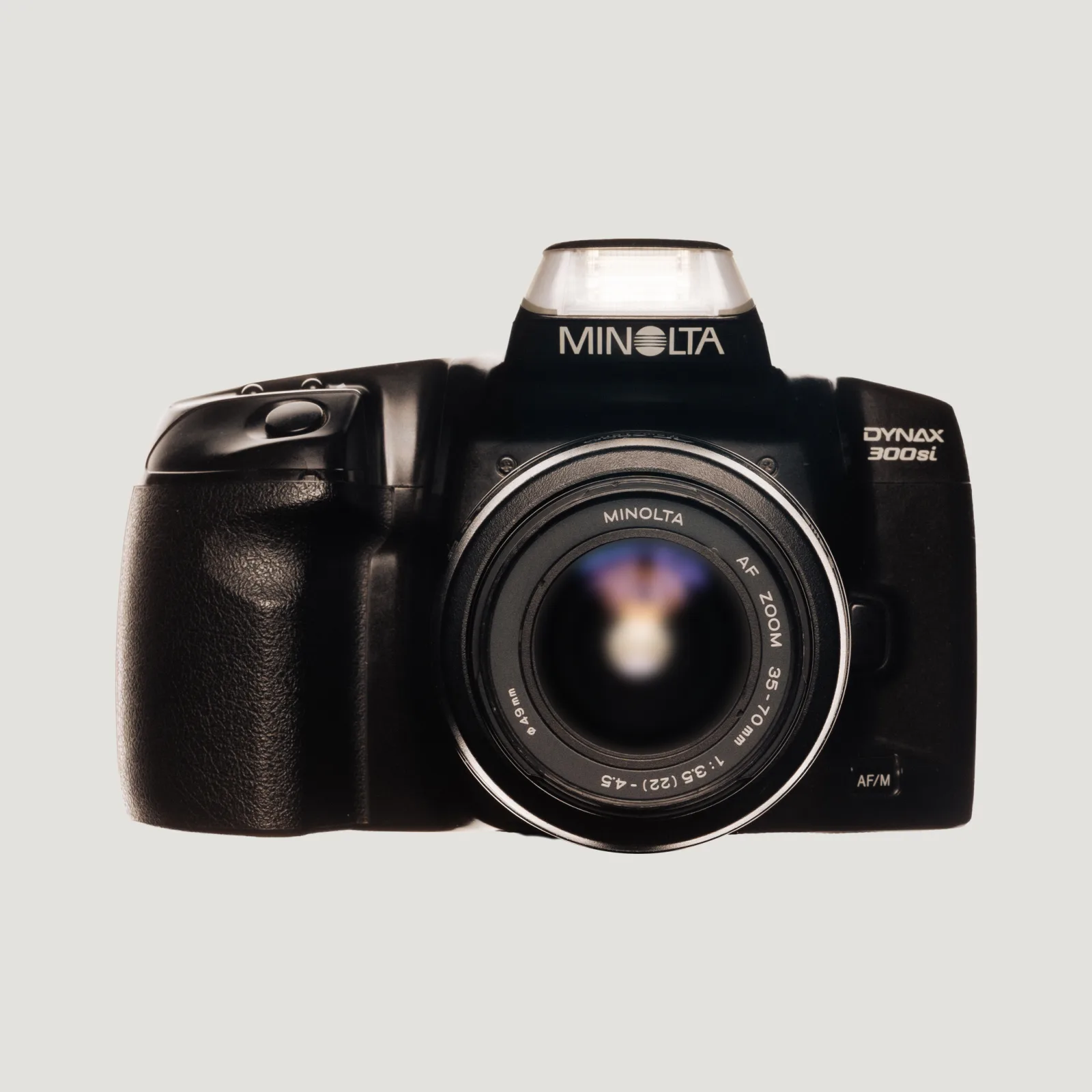 Minolta Dynax 300si © Aaron Roberts / ALR Photography